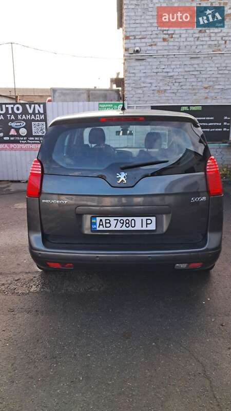 Микровэн Peugeot 5008 2010 в Виннице