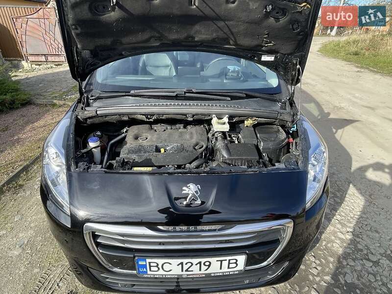 Микровэн Peugeot 5008 2015 в Львове