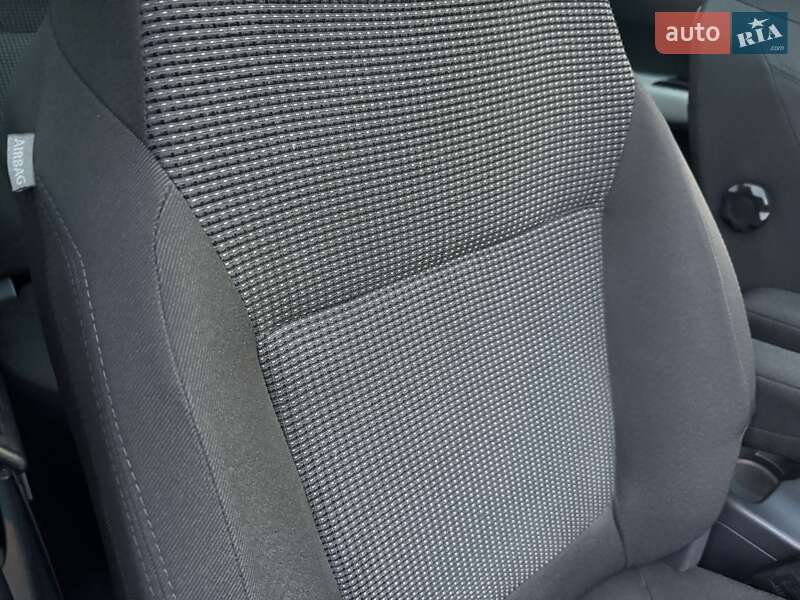 Мікровен Peugeot 5008 2011 в Рівному