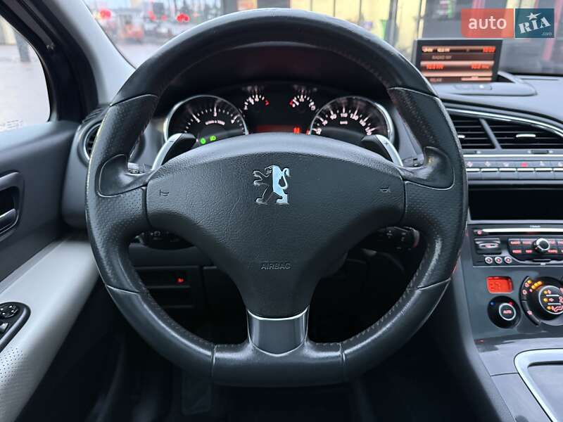 Мікровен Peugeot 5008 2011 в Рівному