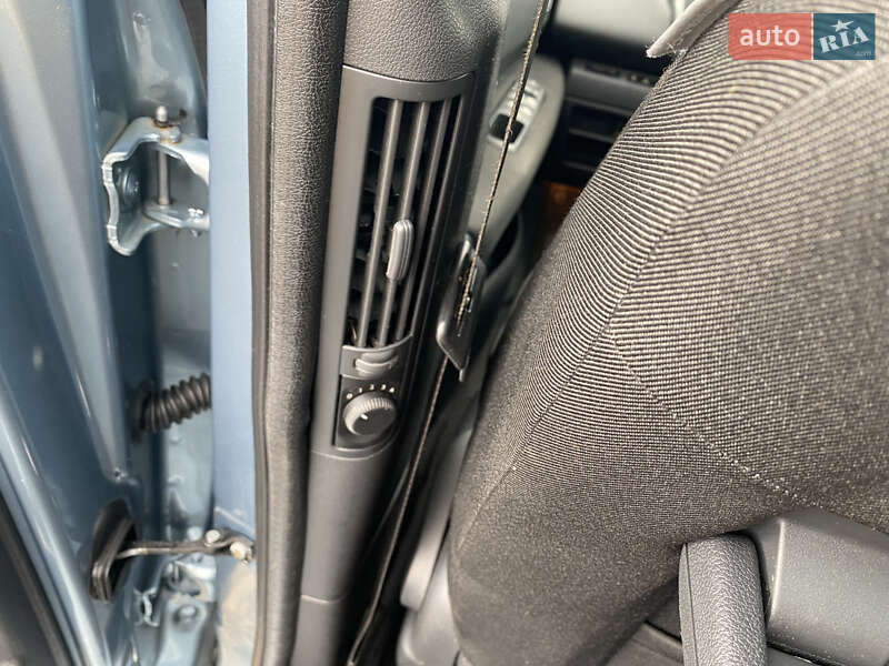 Микровэн Peugeot 5008 2010 в Нововолынске фото 20 Микровэн Peugeot 5008 2010 в Нововолынске