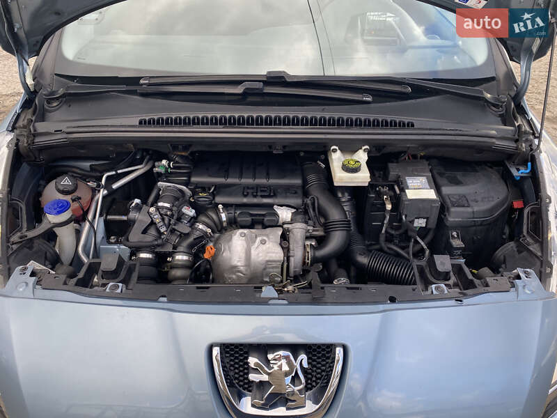 Микровэн Peugeot 5008 2010 в Нововолынске фото 34 Микровэн Peugeot 5008 2010 в Нововолынске