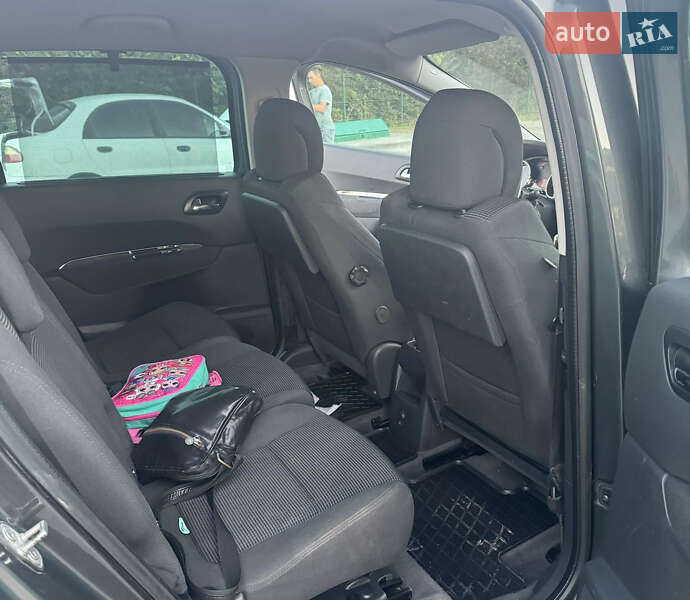 Микровэн Peugeot 5008 2013 в Житомире фото 17 Микровэн Peugeot 5008 2013 в Житомире