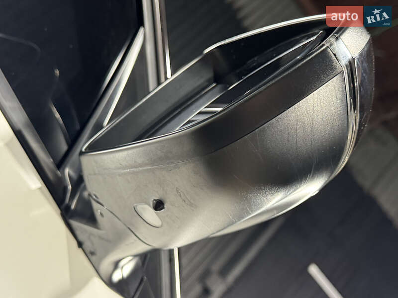 Внедорожник / Кроссовер Peugeot 5008 2018 в Одессе