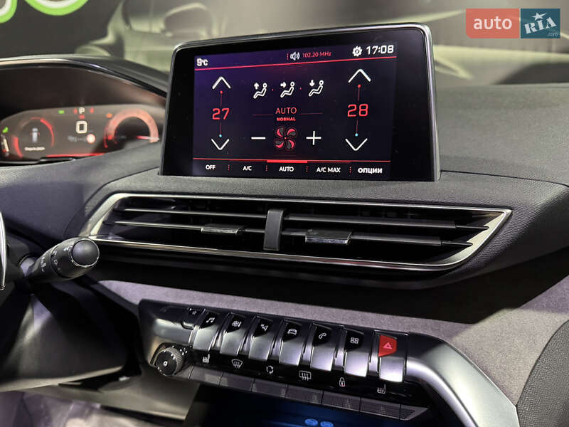 Внедорожник / Кроссовер Peugeot 5008 2018 в Одессе