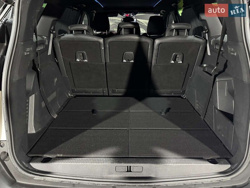 Внедорожник / Кроссовер Peugeot 5008 2018 в Одессе