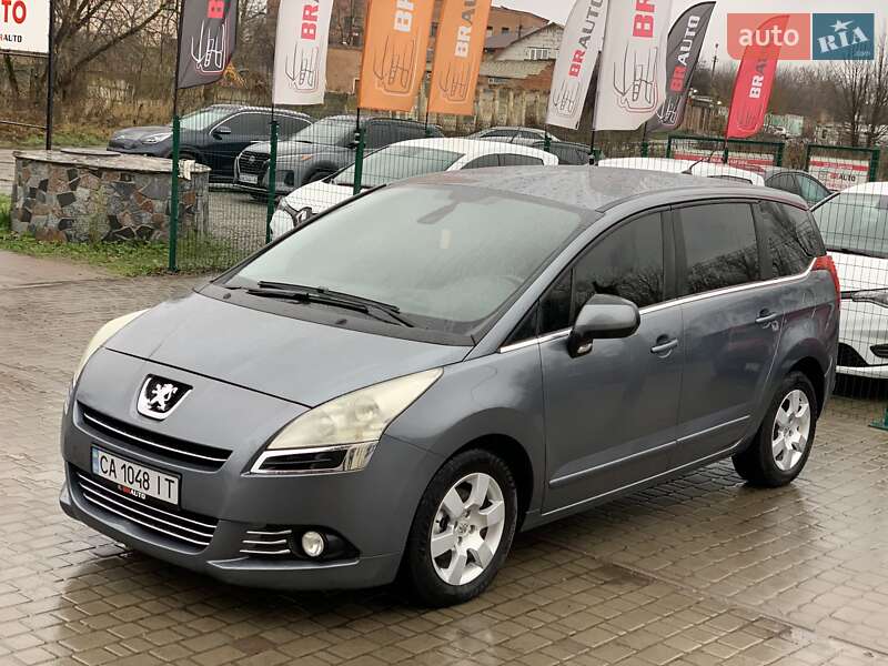 Мікровен Peugeot 5008 2011 в Бердичеві