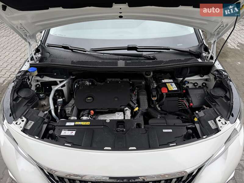 Внедорожник / Кроссовер Peugeot 5008 2020 в Тернополе фото 34 Внедорожник / Кроссовер Peugeot 5008 2020 в Тернополе