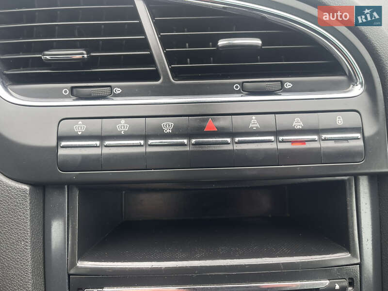 Микровэн Peugeot 5008 2013 в Тернополе