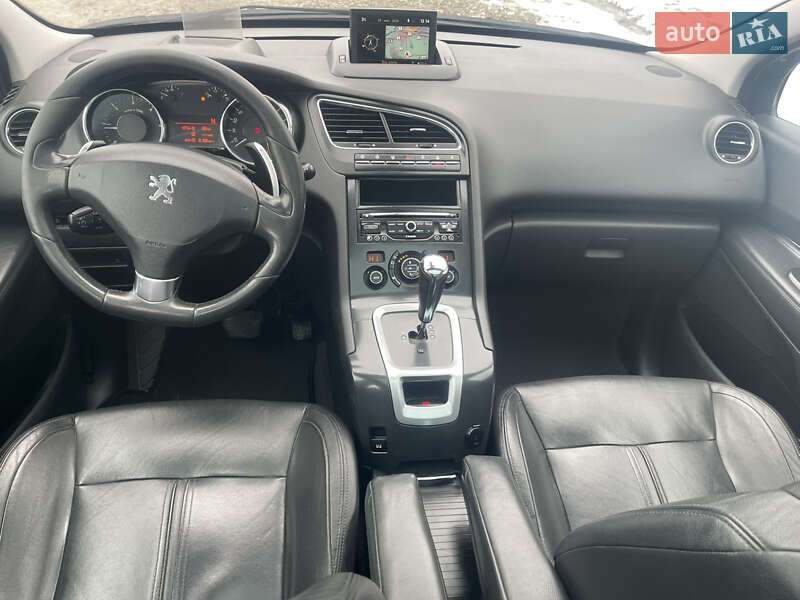 Микровэн Peugeot 5008 2013 в Тернополе