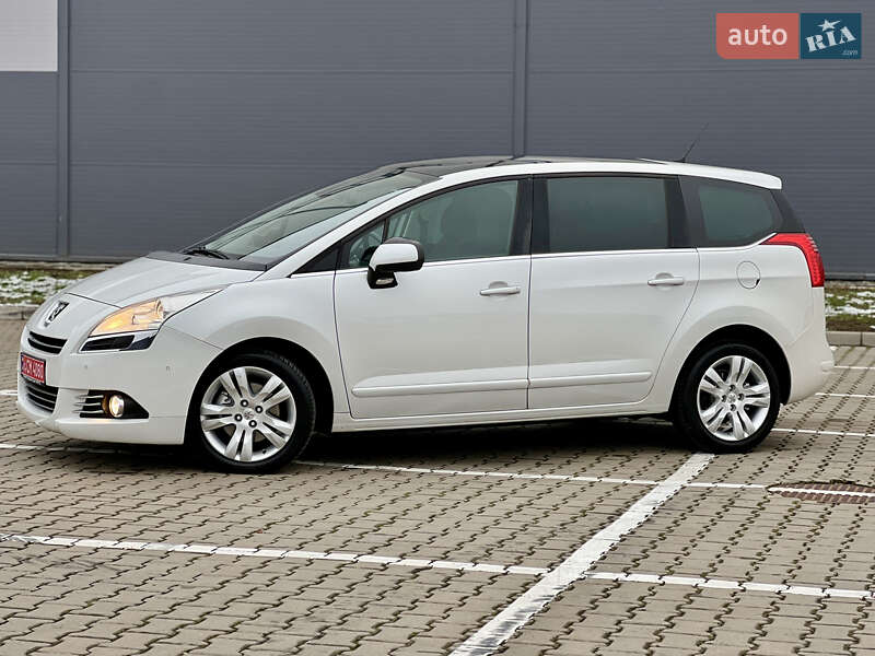 Мікровен Peugeot 5008 2011 в Івано-Франківську