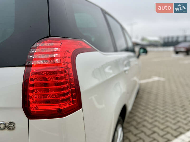 Мікровен Peugeot 5008 2011 в Івано-Франківську