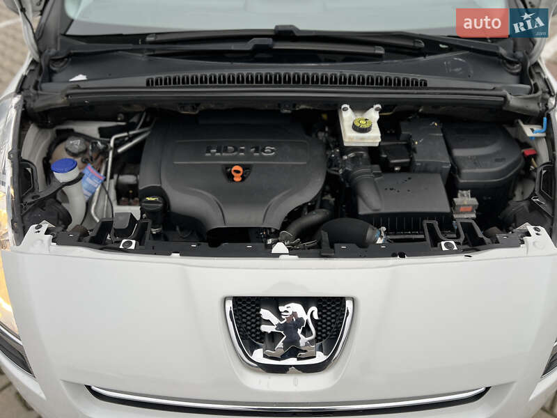 Мікровен Peugeot 5008 2011 в Івано-Франківську