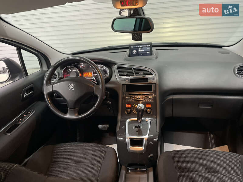Микровэн Peugeot 5008 2014 в Стрые