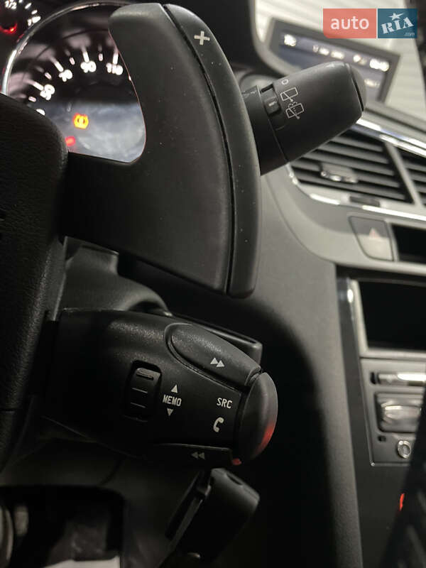 Микровэн Peugeot 5008 2014 в Стрые