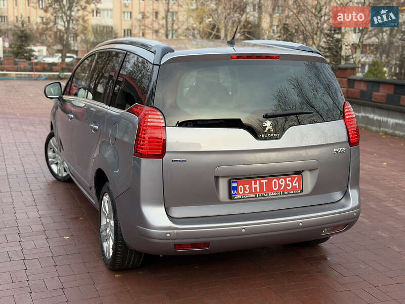 Микровэн Peugeot 5008 2015 в Ровно