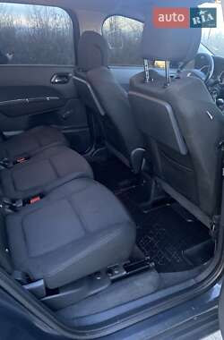 Мікровен Peugeot 5008 2010 в Володимирі