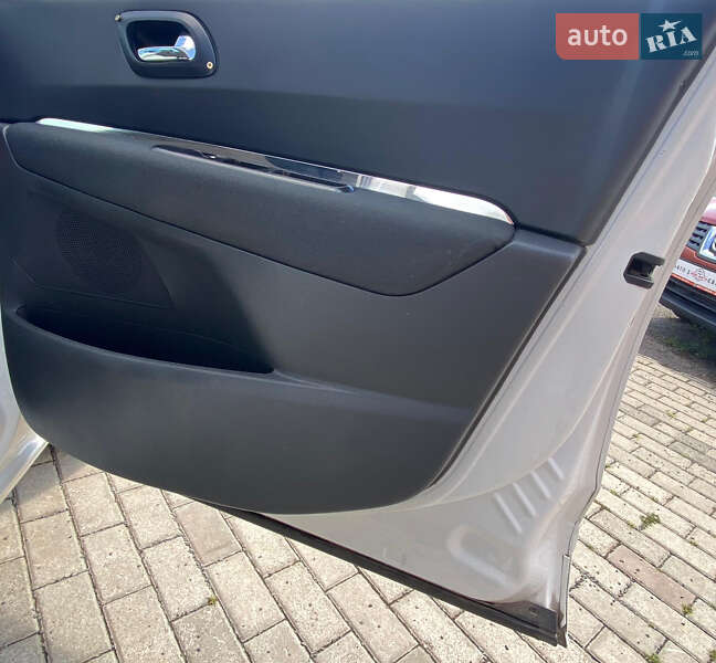 Микровэн Peugeot 5008 2013 в Ровно