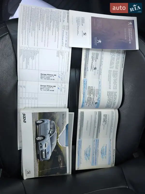 Мікровен Peugeot 5008 2011 в Щасливе документ