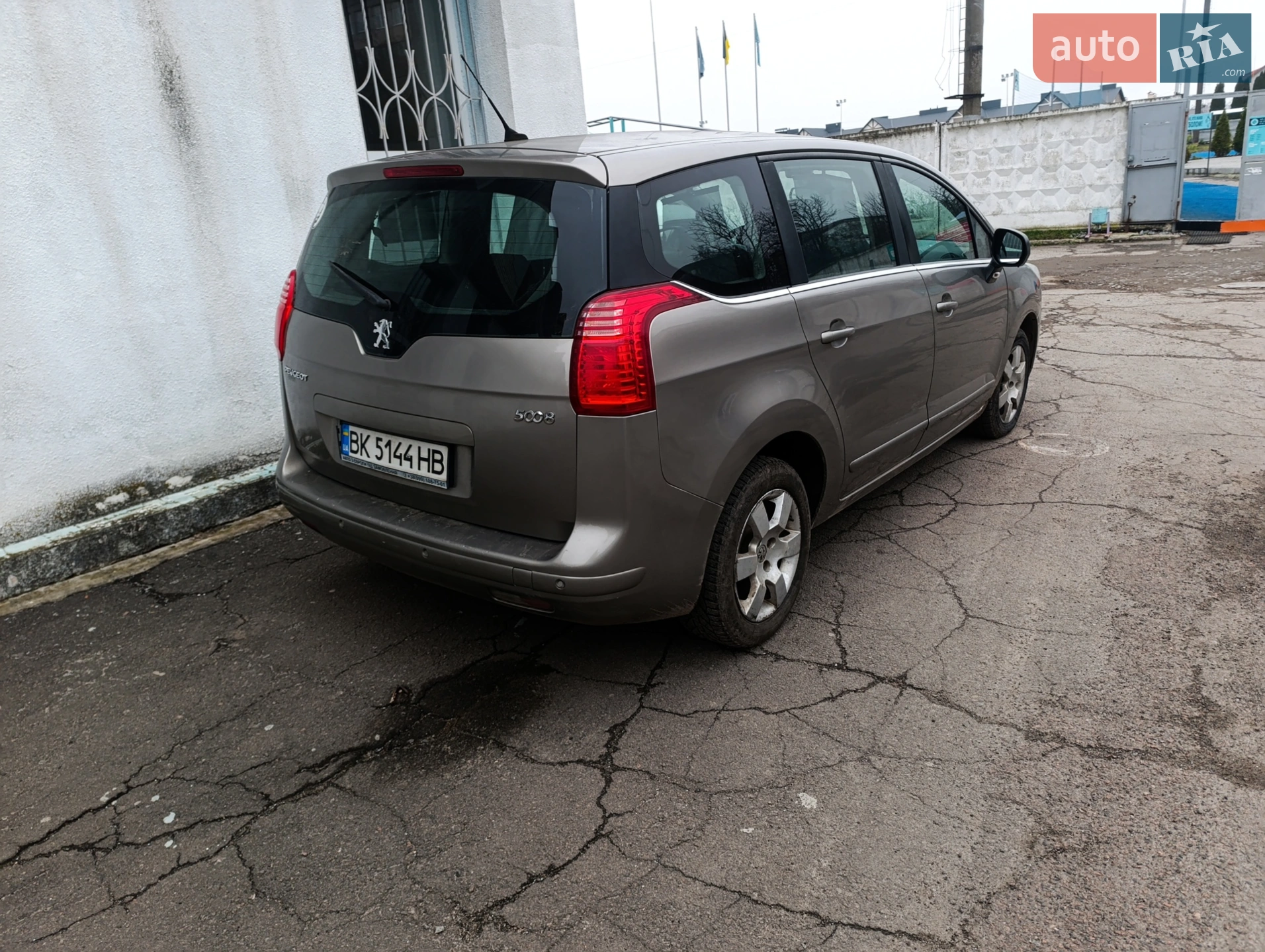 Peugeot 5008 2010 VIN VF30E9HR8AS258346 фото оголошення 4 з 7