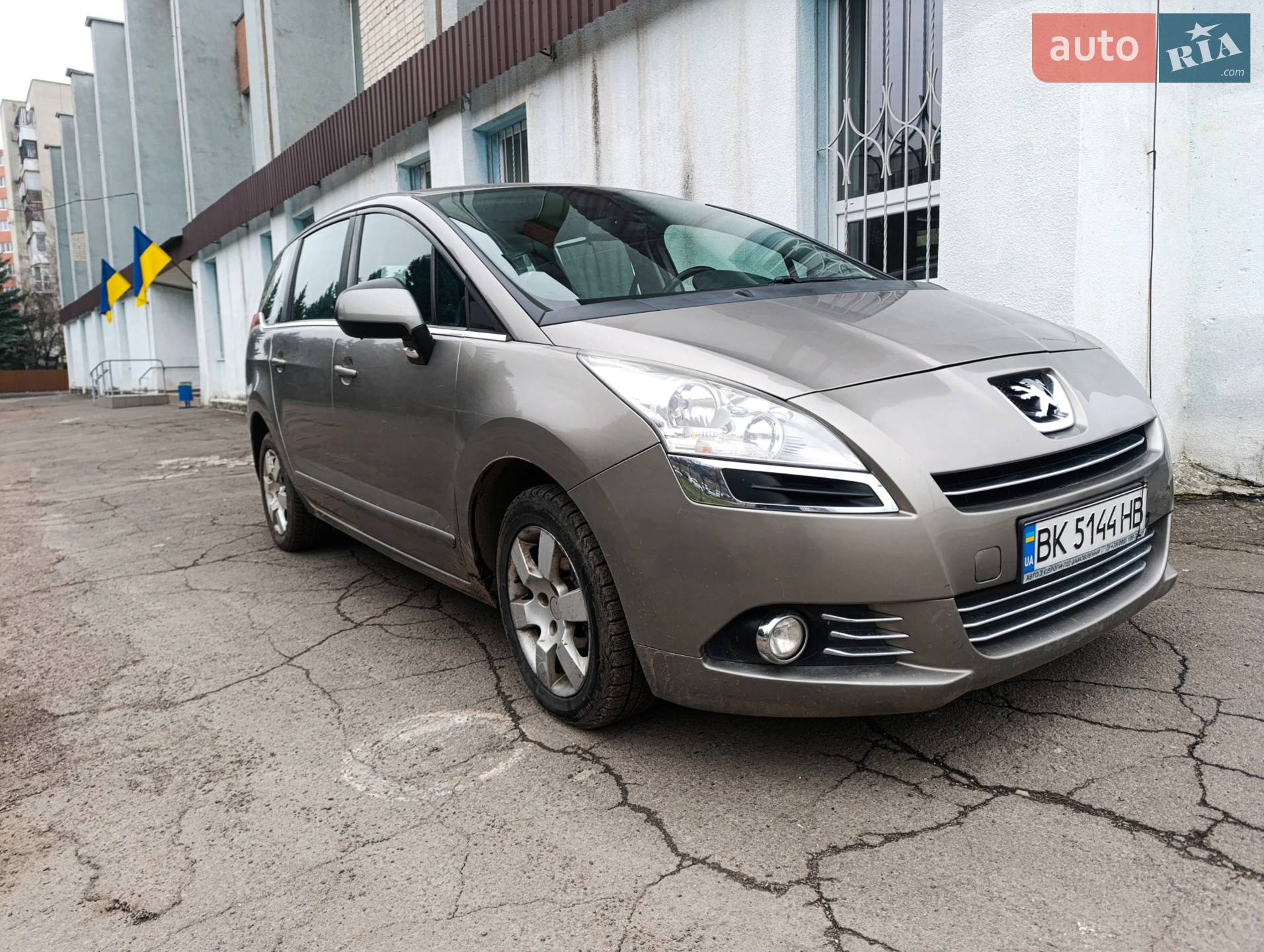 Peugeot 5008 2010 VIN VF30E9HR8AS258346 фото оголошення 2 з 7