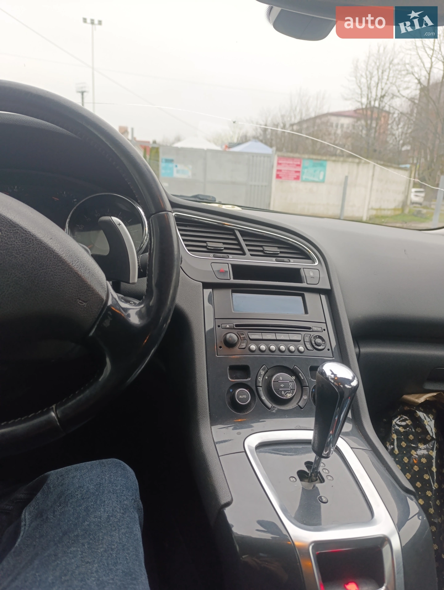 2010 Peugeot 5008 - мініатюра 6