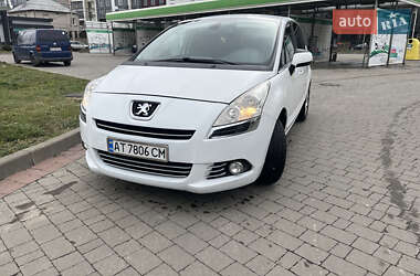 Микровэн Peugeot 5008 2013 в Ивано-Франковске
