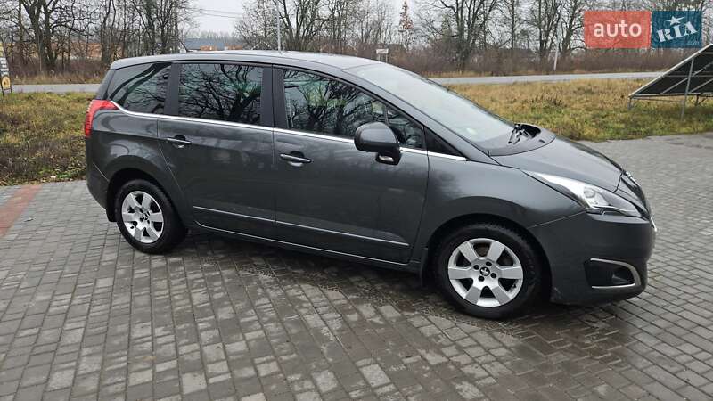Микровэн Peugeot 5008 2014 в Виннице