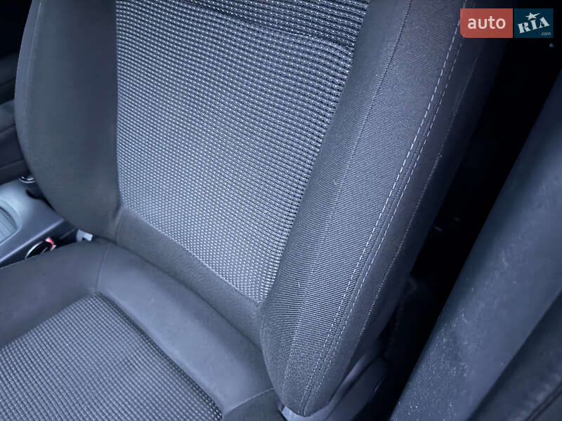 Мікровен Peugeot 5008 2010 в Рівному