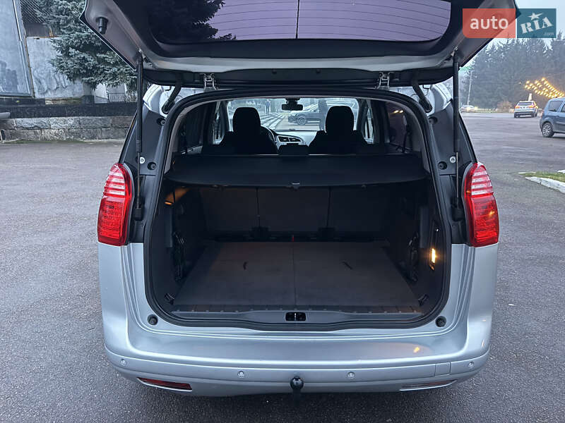 Мікровен Peugeot 5008 2010 в Рівному