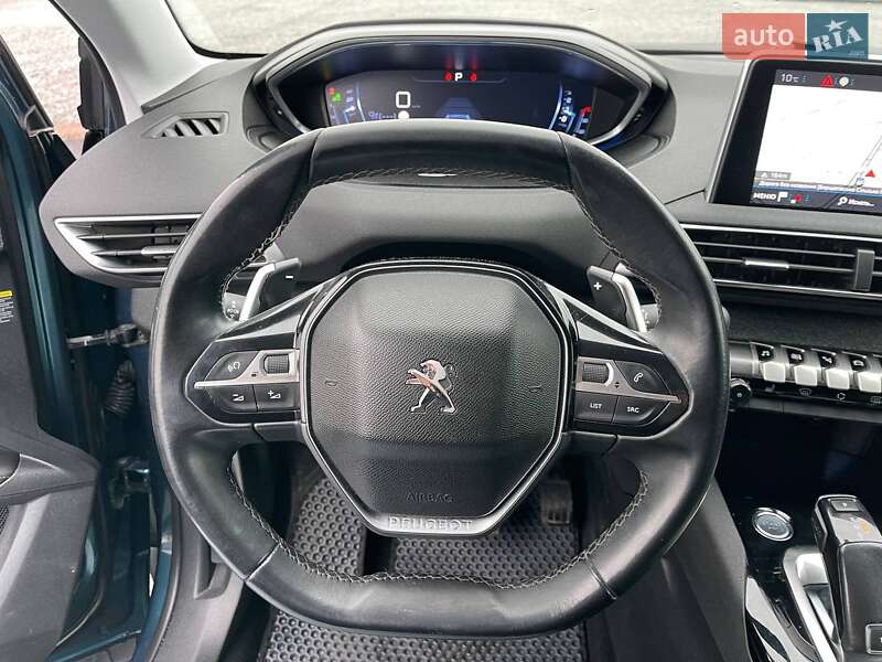 Внедорожник / Кроссовер Peugeot 5008 2017 в Киеве фото 15 Внедорожник / Кроссовер Peugeot 5008 2017 в Киеве