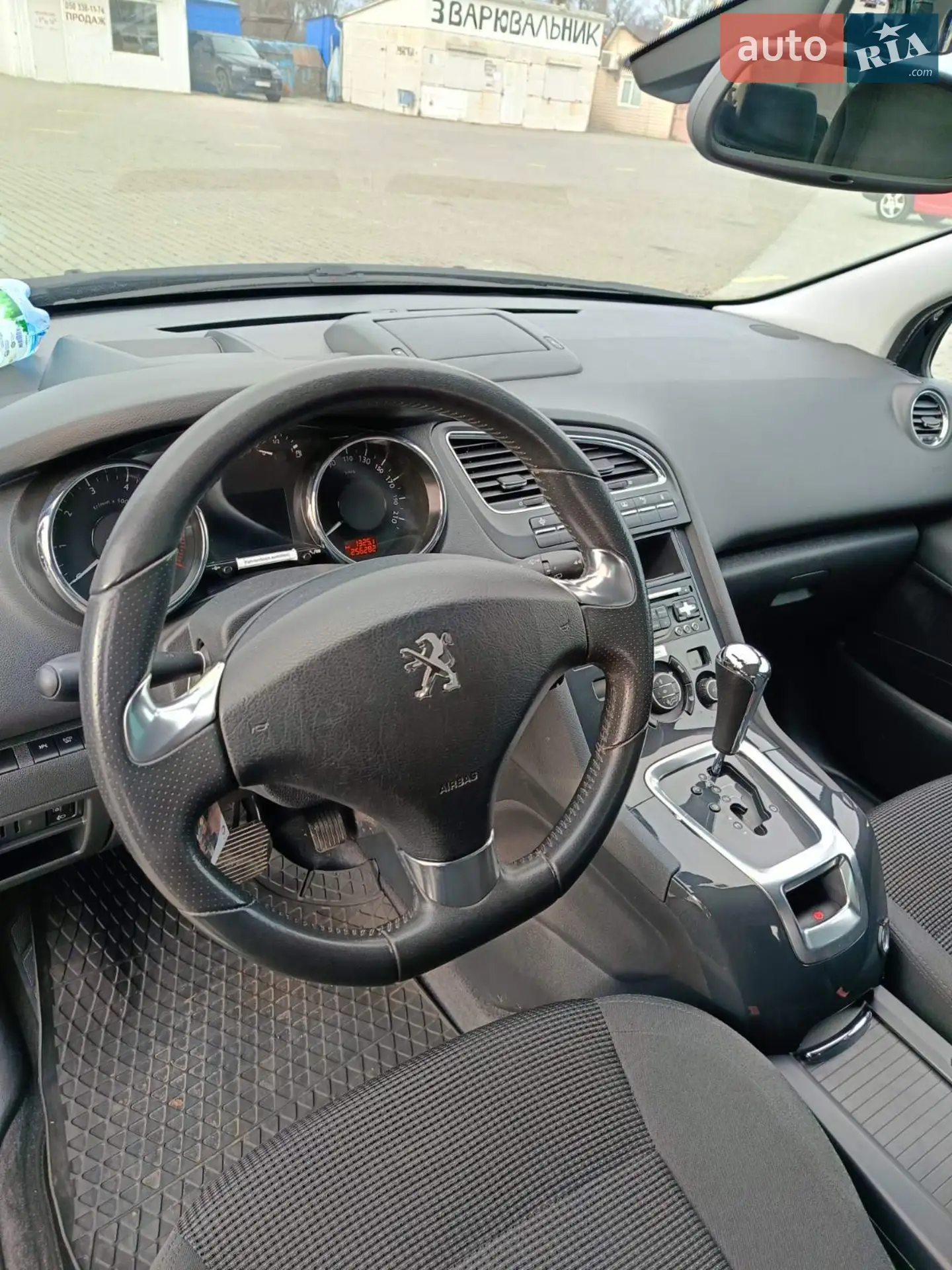 2015 Peugeot 5008 - мініатюра 8