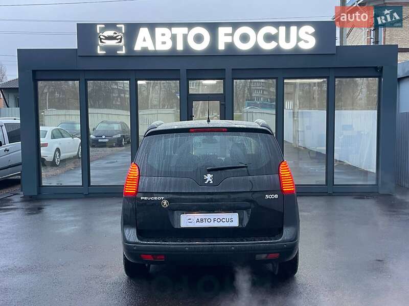 Мікровен Peugeot 5008 2012 в Києві