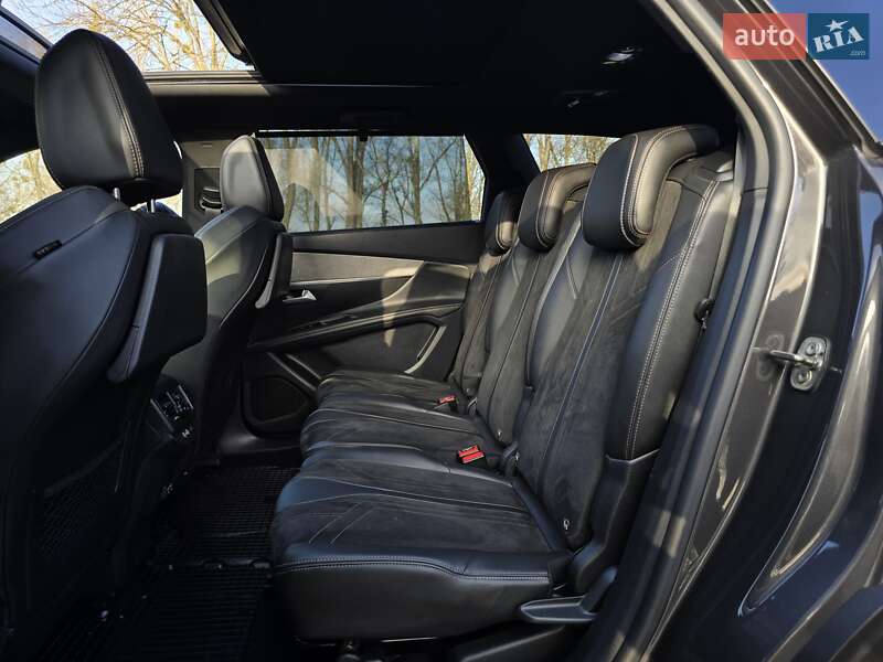 Внедорожник / Кроссовер Peugeot 5008 2021 в Калуше