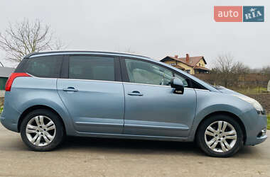 Микровэн Peugeot 5008 2010 в Виннице
