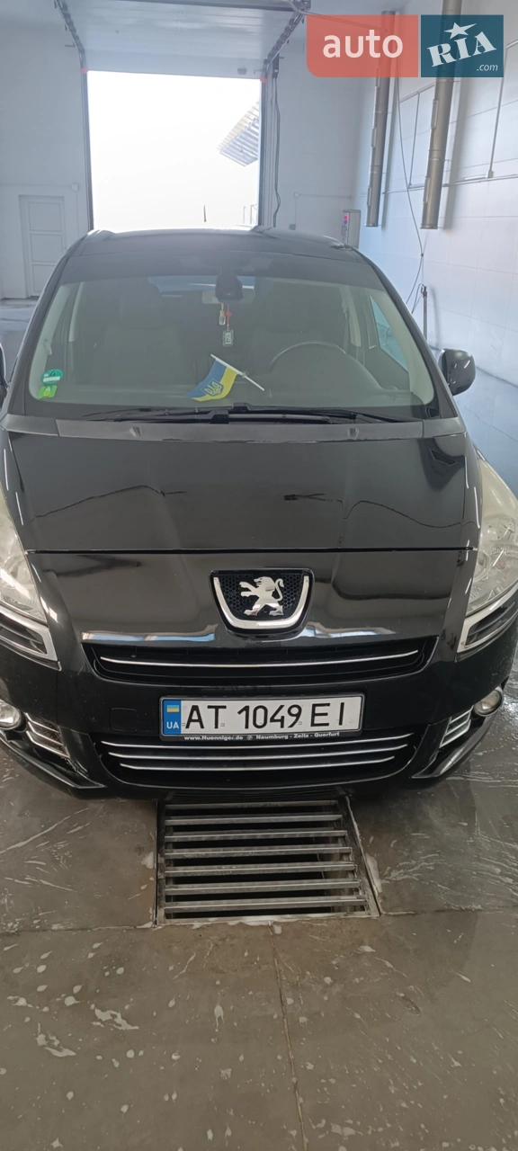2011 Peugeot 5008 - мініатюра 14