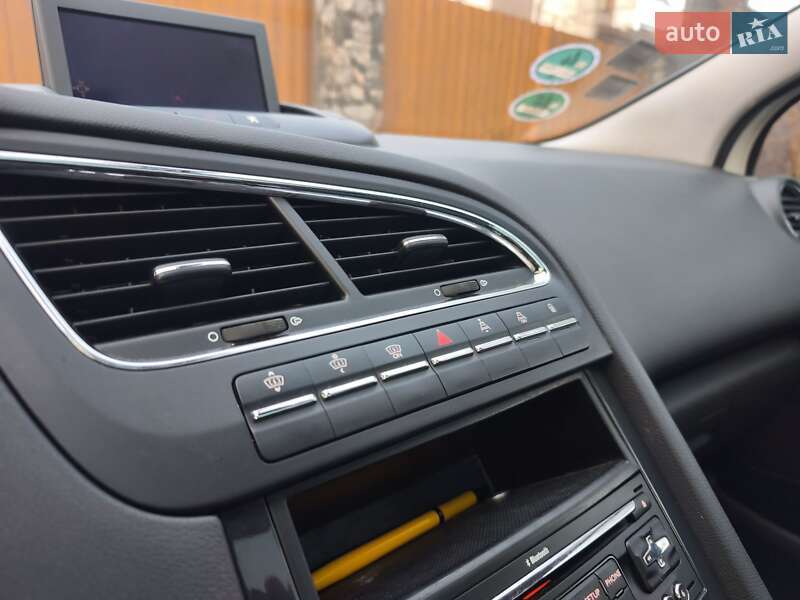 Микровэн Peugeot 5008 2011 в Полтаве фото 22 Микровэн Peugeot 5008 2011 в Полтаве