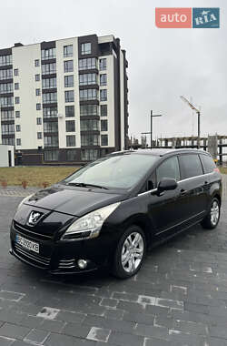 Микровэн Peugeot 5008 2010 в Львове