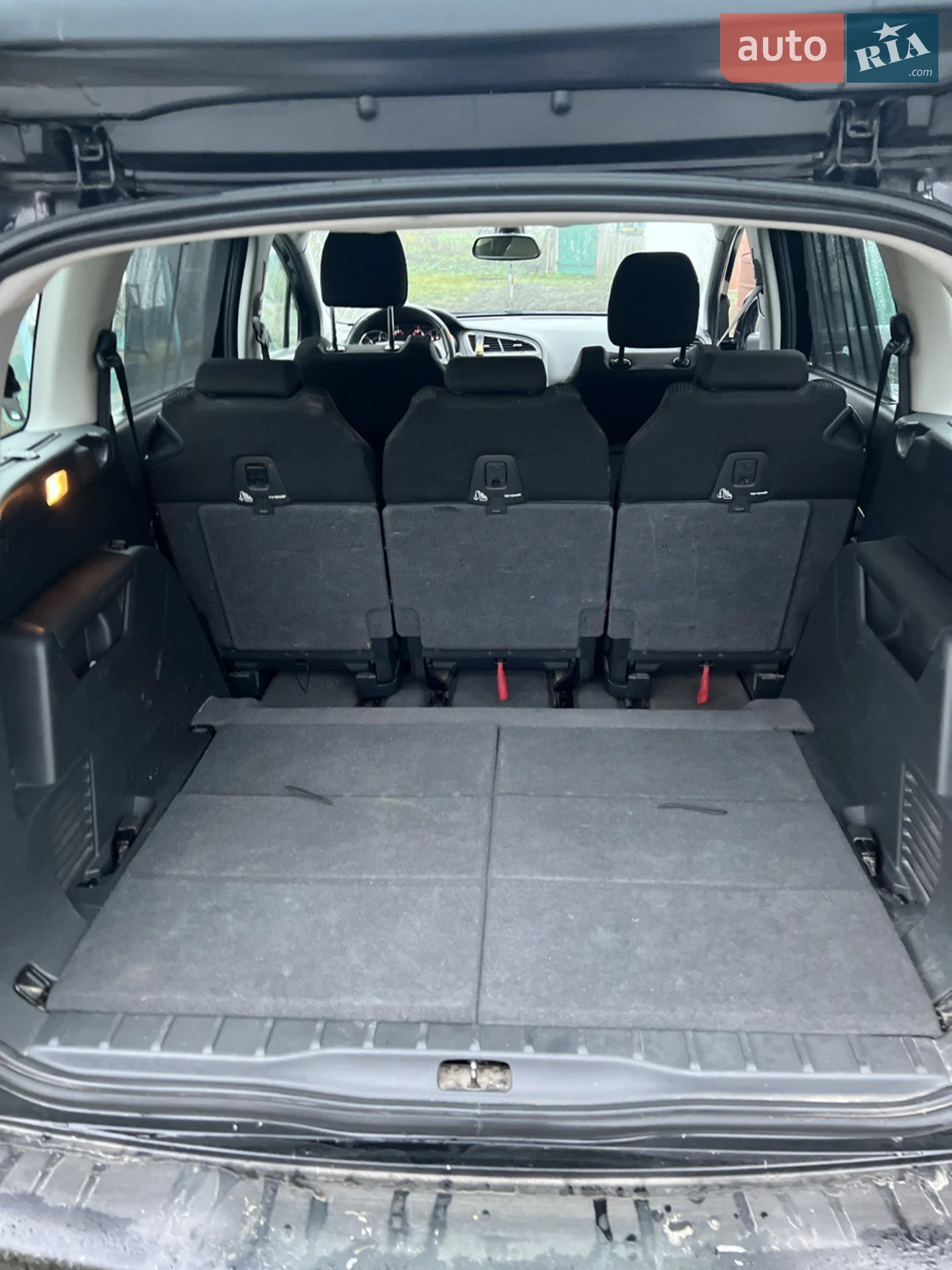 2011 Peugeot 5008 - мініатюра 19