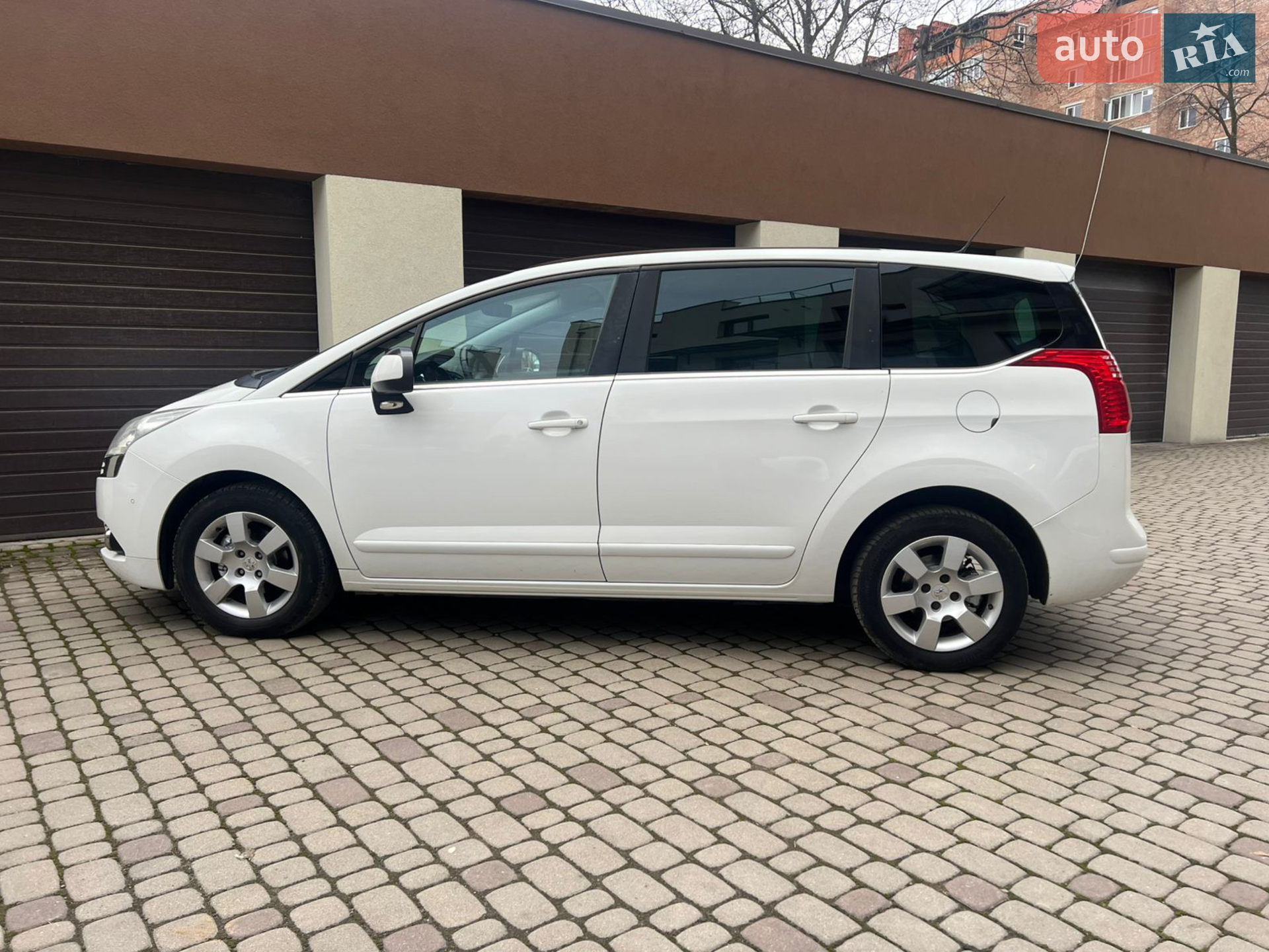 2013 Peugeot 5008 - мініатюра 6