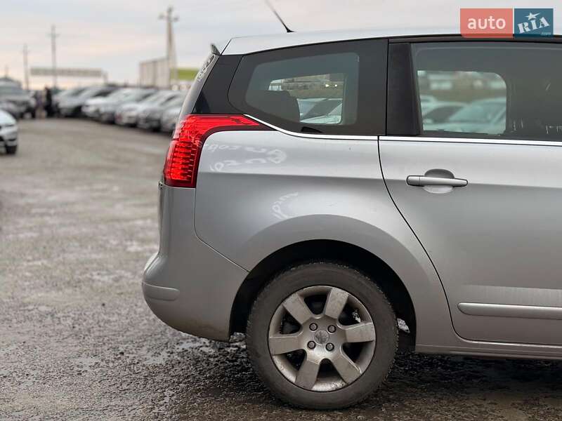 Микровэн Peugeot 5008 2011 в Львове фото 11 Микровэн Peugeot 5008 2011 в Львове