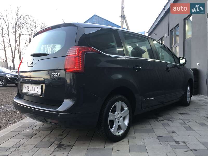Микровэн Peugeot 5008 2010 в Ивано-Франковске