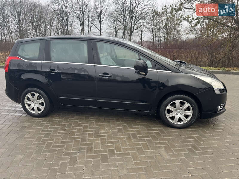 Микровэн Peugeot 5008 2010 в Ковеле
