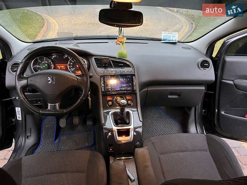 Мікровен Peugeot 5008 2009 в Львові