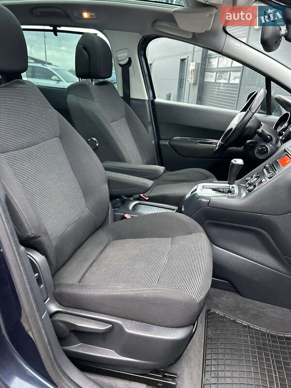 Мікровен Peugeot 5008 2011 в Полтаві