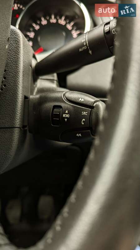 Мікровен Peugeot 5008 2011 в Івано-Франківську