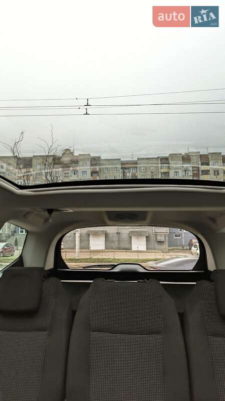 Мікровен Peugeot 5008 2011 в Івано-Франківську
