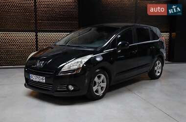 Мікровен Peugeot 5008 2010 в Демидівці