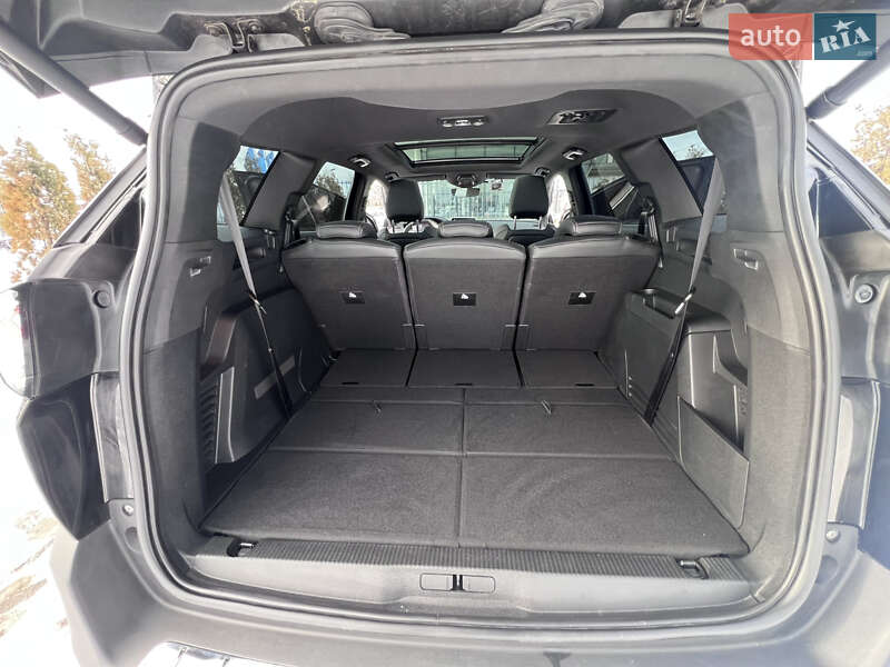 Позашляховик / Кросовер Peugeot 5008 2021 в Полтаві