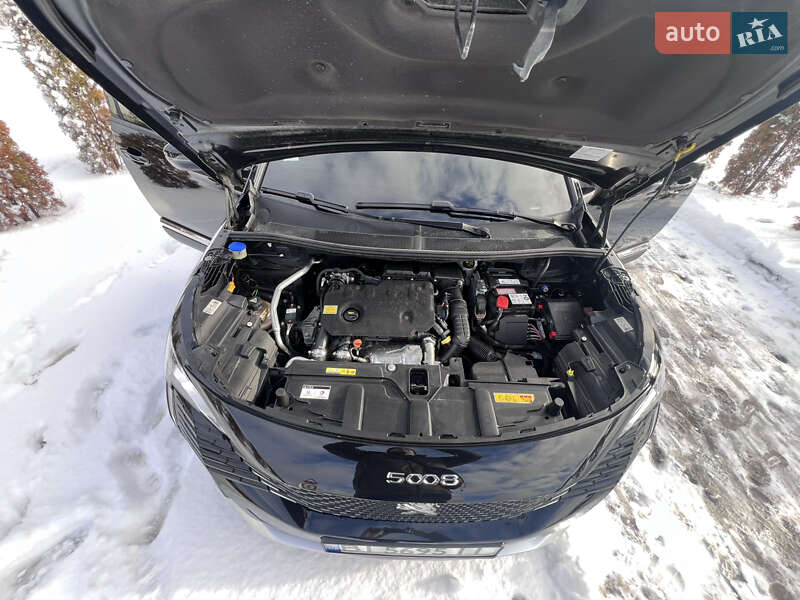 Позашляховик / Кросовер Peugeot 5008 2021 в Полтаві